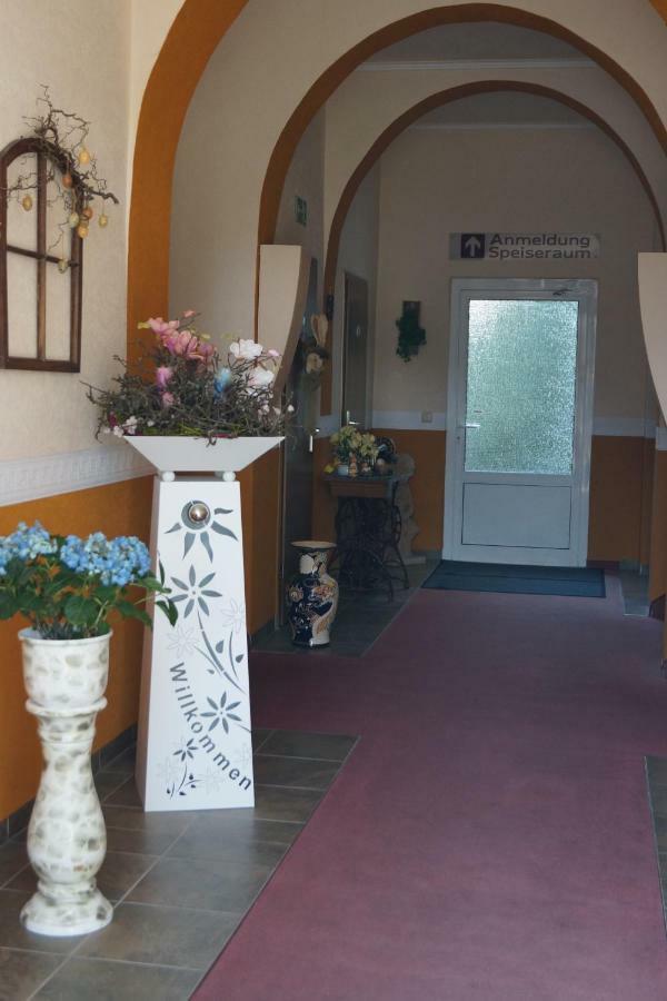 Pension Triebischtal ไมเซน ภายนอก รูปภาพ